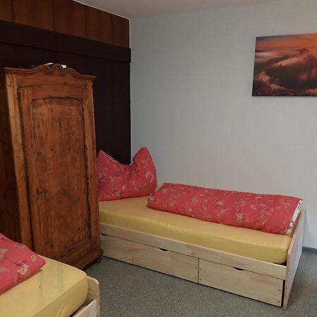 St Maximin City Ferienwohnungen ترير الغرفة الصورة